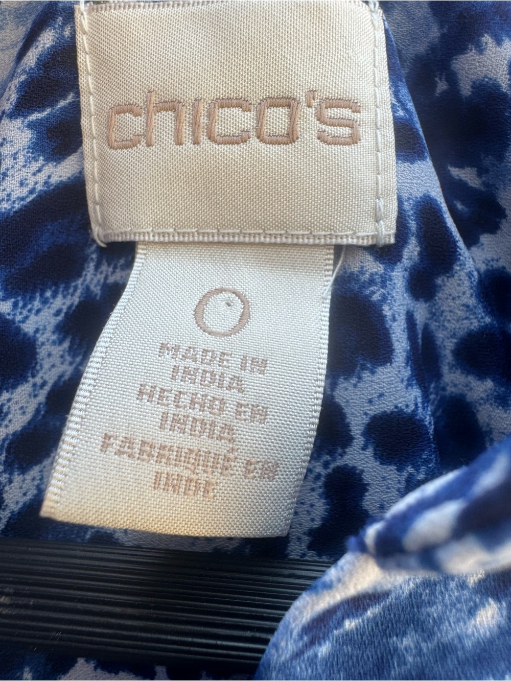 Chico's Blue Abstract Paisley Embellished Studded Collar Button Down Blouse S - Picture 6 of 12
